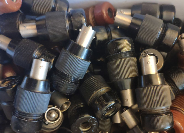 Куплю роз'єми ШВ-51 - <ro>Изображение</ro><ru>Изображение</ru> #1, <ru>Объявление</ru> #1738261