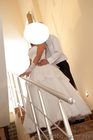 Продам шикарное эксклюзивное свадебное платье (белый цвет). ЕСТЬ ФОТО - <ro>Изображение</ro><ru>Изображение</ru> #4, <ru>Объявление</ru> #89899