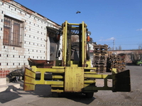 Бензиновый автопогрузчик Mitsubishi KFG14-KF2A с захватом - <ro>Изображение</ro><ru>Изображение</ru> #3, <ru>Объявление</ru> #1061605