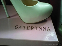 Продам білі брендові туфлі - <ro>Изображение</ro><ru>Изображение</ru> #1, <ru>Объявление</ru> #1495954