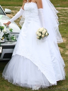 Продам свадебное платье!Недорого! - <ro>Изображение</ro><ru>Изображение</ru> #1, <ru>Объявление</ru> #206764