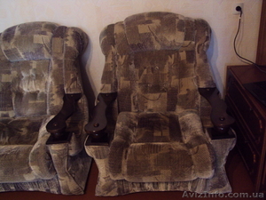 Диван и 2 кресла. - <ro>Изображение</ro><ru>Изображение</ru> #3, <ru>Объявление</ru> #390293