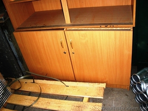 Продам 2 стеллажа и 2 стола для торговли - <ro>Изображение</ro><ru>Изображение</ru> #4, <ru>Объявление</ru> #567484