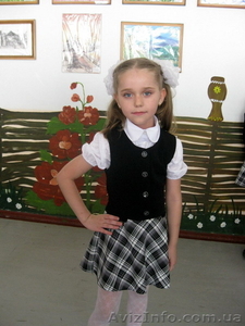 Сарафан с отделкой для младших школьниц - <ro>Изображение</ro><ru>Изображение</ru> #1, <ru>Объявление</ru> #650300