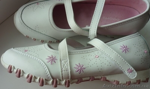 Белые туфли на девочку - <ro>Изображение</ro><ru>Изображение</ru> #1, <ru>Объявление</ru> #764758