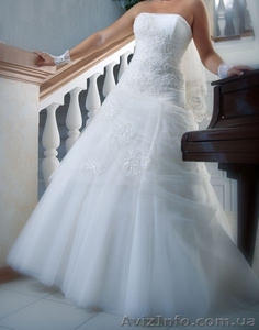 Продам свадебное платье бу - <ro>Изображение</ro><ru>Изображение</ru> #1, <ru>Объявление</ru> #832476