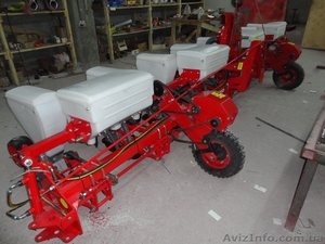 универсальная сеялка пунктирного посева СУПН-8 ВОМ