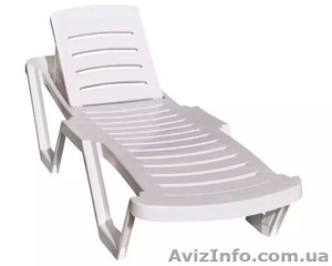 Шезлонг пляжный Irak Plastik Capissi белый