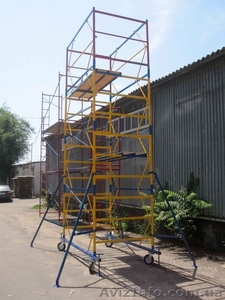 Вышка строительная на колесах