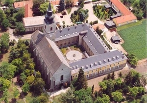 Робота в Угорщині. Робота в Європі.