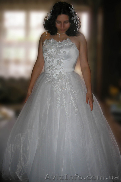  Белое свадебное платье - <ro>Изображение</ro><ru>Изображение</ru> #2, <ru>Объявление</ru> #17745