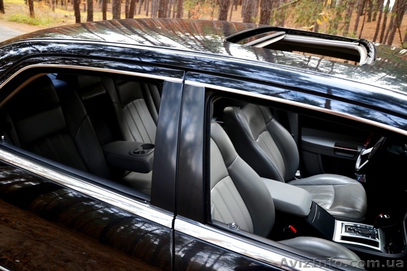 Свадебное авто Крайслер 300С - <ro>Изображение</ro><ru>Изображение</ru> #1, <ru>Объявление</ru> #560773