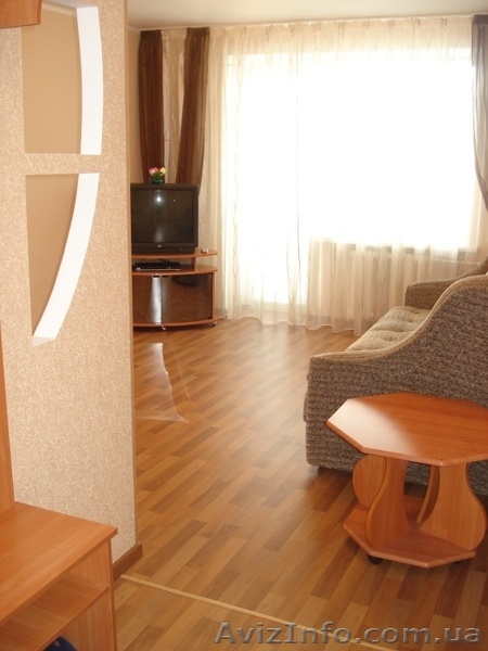 Посуточно 1-к. кв-ра с кондиционером в центре, евроремонт и Wi-Fі.  Оф. документ - <ro>Изображение</ro><ru>Изображение</ru> #1, <ru>Объявление</ru> #980625