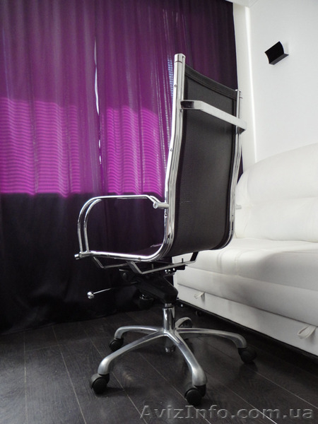 Кресло перфорированная кожа и хром для руководителя  - <ro>Изображение</ro><ru>Изображение</ru> #2, <ru>Объявление</ru> #1112134