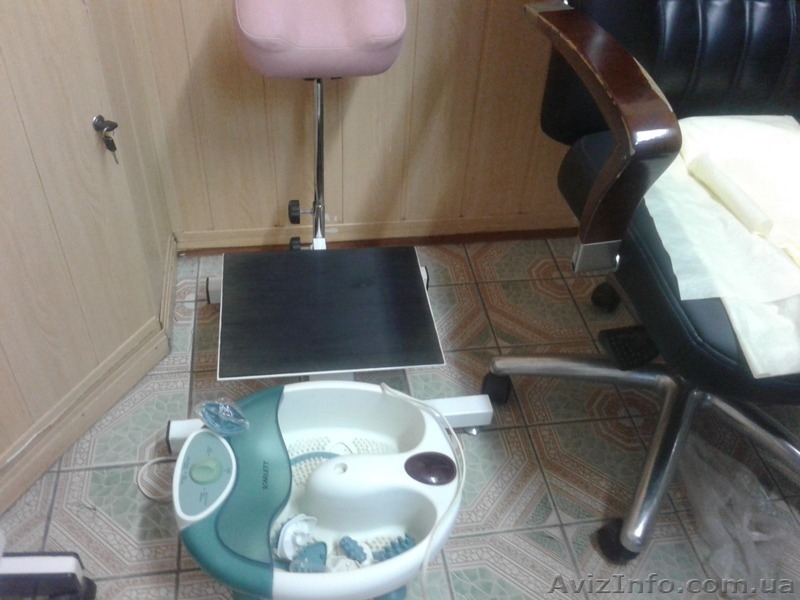 Продается  подставка педикюрная «Квадрат» б/у. - <ro>Изображение</ro><ru>Изображение</ru> #1, <ru>Объявление</ru> #1442941